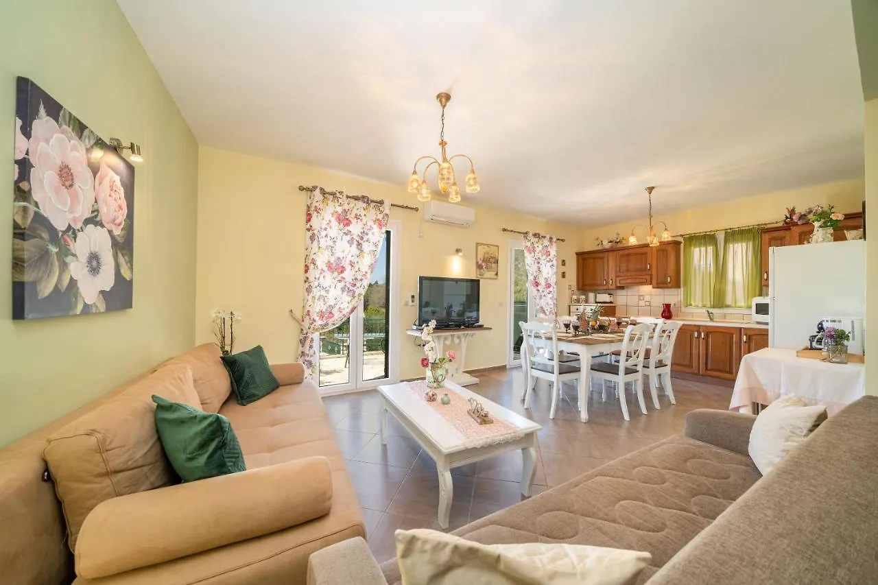 Superb Villa With Private Pool Peaceful Location Sami