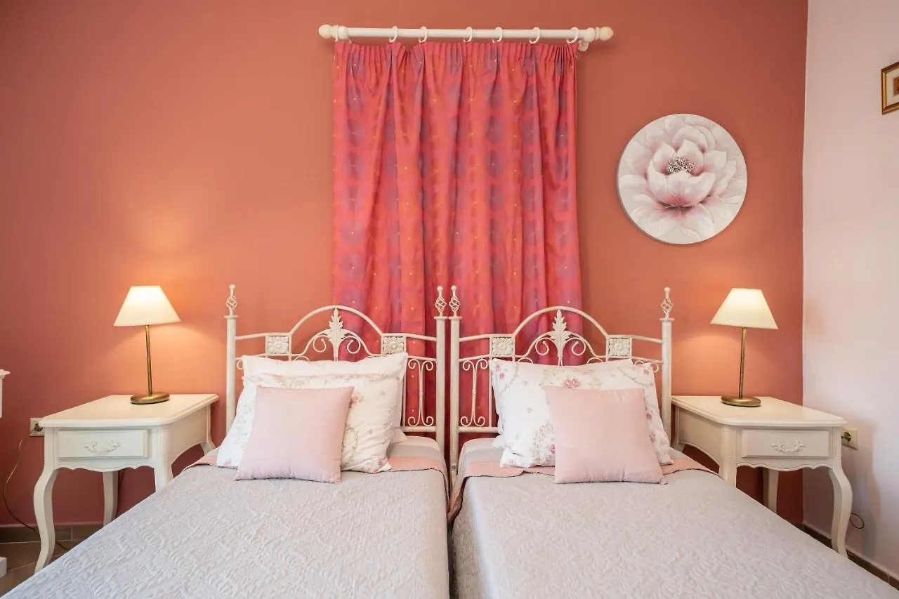 Superb Villa With Private Pool Peaceful Location Sami